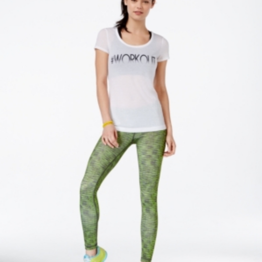 Material Girl Workout SET, Leggings and Tee-Shirt